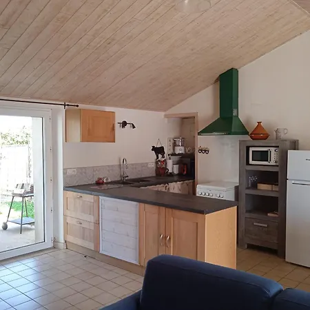 Authentique Avec Cheminee, Terrasse Privee, Accessible Pmr, Peche Et Activites Ulm - Vendee - Fr-1-426-431 بيت للعطل